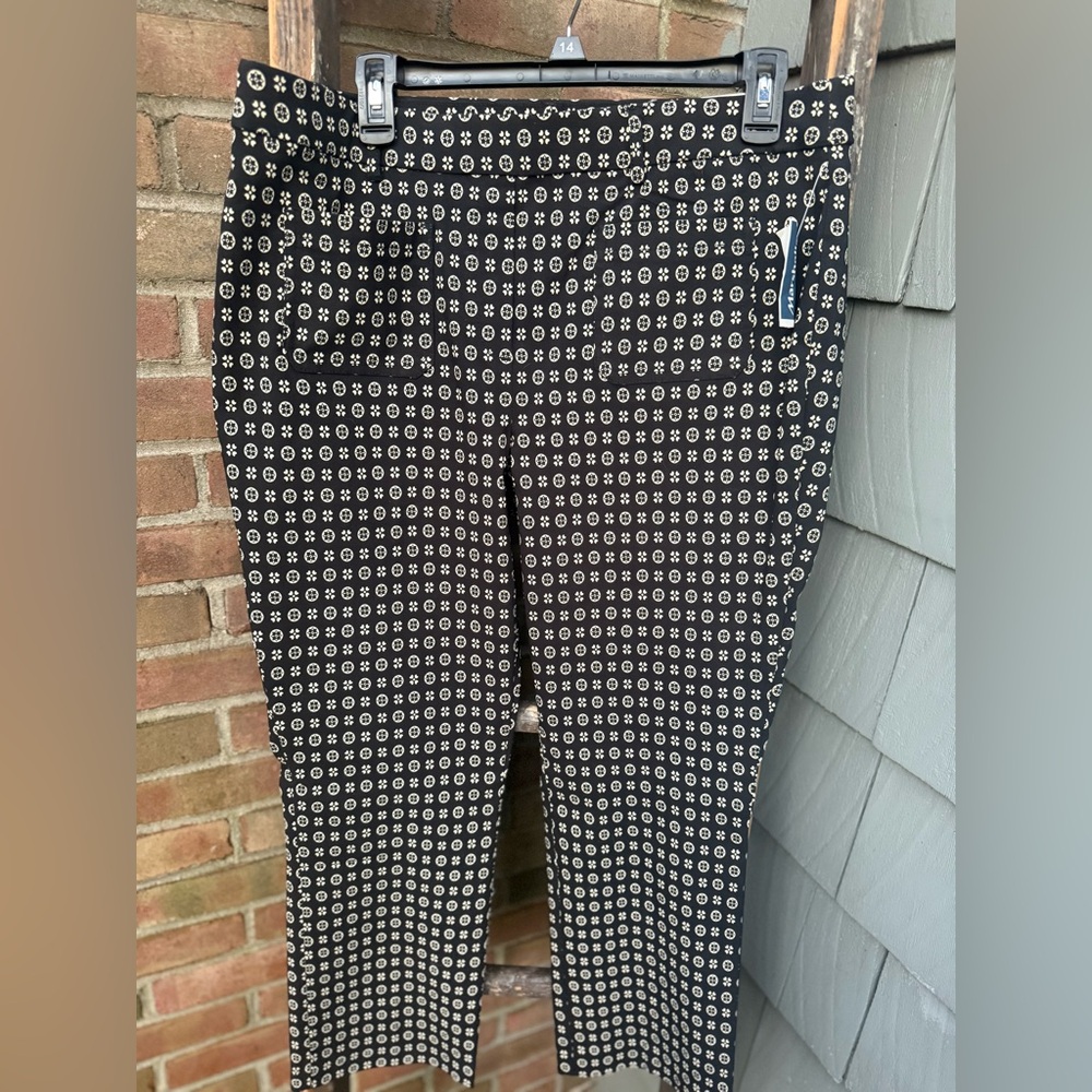 Haver + Blair side XL Patterned pull on  Pants with flare